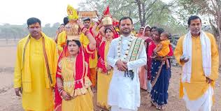 कलश यात्रा के साथ डूमरपारा में श्रीमद् भागवत कथा का भव्य शुभारंभ, सात  दिवसीय कथा में श्रद्धालुओं की उमड़ी भीड़ » Kelo Pravah