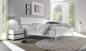 In fase di consegna, goldflex ti invia il letto contenitore in una confezione accuratamente imballata. Letto Matrimoniale Bianco Con Contenitore Con Piedini In Legno