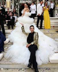 Feiping Chang Giambattista Valli Wedding Dress Popsugar Fashion Wedding Dresses Bride Wear Italian Wedding Traditions