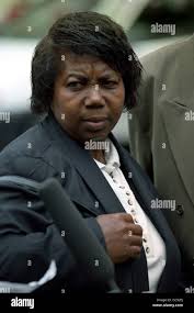 MYRNA SIMPSON, THE MOTHER OF ILLEGAL IMMIGRANT JOY GARDNER, OUTSIDE THE OLD  BAILEY AFTER TWO POLICE OFFICERS WERE FOUND NOT GUILTY OF THE MANSLAUGHTER  OF HER DAUGHTER Stock Photo