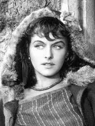 Paulette Goddard (American Actress) ~ Bio with [ Photos