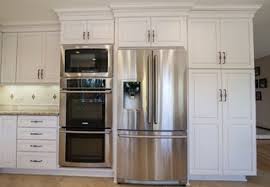 Buy The Online From Houzz Today Or Shop For Other Kitchen Cabinetry For Sale Get User Reviews On All Kitchen Products Forno Embutido Armario Cozinha Cozinha
