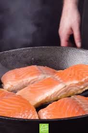 Feines Abendessen Fur Zwei Der Fisch War Nie Besser Lachs Braten Rezept Zitronen Risotto Fisch Zubereiten