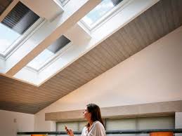 Check spelling or type a new query. Fenetre De Toit Focus Sur Les Volets Roulants Pour Se Proteger De La Chaleur Reve De Combles