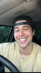 Let’s see what the ladies think! 😉 #TwoSteppinOnTheMoon, Video credit:  @cam_bogle , #joshturner #countrymusic #twostepping #honkytonk #lovesong