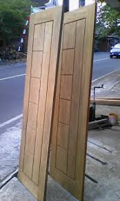 Hal ini disebabkan karena kelebihan dari pintu kayu itu sendiri. Jual Kusen Pintu Kayu Jati 0852 3584 3245 Pintu Kayu Jati Perhutani