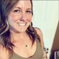 Stefanie Hogan's Instagram, Twitter & Facebook