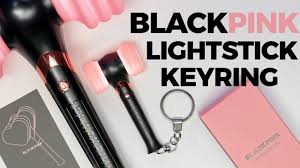 Blackpink official light stick music reaction mode. Blackpink Mini Lightstick Keyring Unboxing Quick Look Youtube