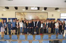 Search only for simon marius gymnasium Gesprach Im Smg Uber Die Eu Falk Report