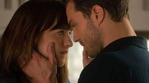 Fifty shades of grey seems to have the beginnings of a juggernaut, and with two sequels preparing for lift off, universal looks to make a ton of money. Shades Of Grey 2 Das Ist Anders Als Teil Eins