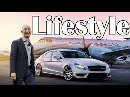 How much does bezos make a minute? Youtube Jeff Bezos Wife Luxury Lifestyle Lifestyle