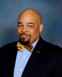 Floyd Bryant's Instagram, Twitter & Facebook