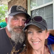 What is the best way to ship resin products online?