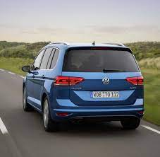 Beachtet die füllmengen und testet dann die füllstände nach 3 min. Van So Sieht Der Neue Vw Touran Aus Bilder Fotos Welt