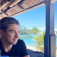 200+ "Senard" profiles