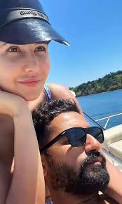 Top 10 mushy pics of Katrina Kaif and Vicky Kaushal that prove they're mad  about each other