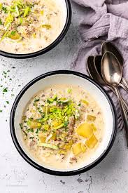 A la jamie oliver hab ich gerade auf dem herd stehen, es durftet fantastisch. Kase Lauch Suppe Mit Hackfleisch