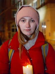 Columbians hold candlelight vigil to promote peace in Ukraine