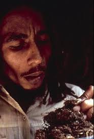 Quality check..... 😎 📷 Kim Rebecca Gottlieb-Walker 💚 Photosession for  the legendary September 1976 High Times cover 💚 #BobMarley #BobMarley80  #TheWailers