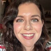 Tara Gleason's Instagram, Twitter & Facebook