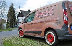 Alle möglichen aufklebervarianten finden sie hier; Signed Car Wrapping