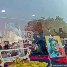 Guinness world record attempt: Ghanaian sing-a-thon ends