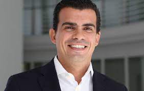 Search, discover and share your favorite rui martins gifs. Rui Martins Wird Schweizer Ca Chef It Reseller