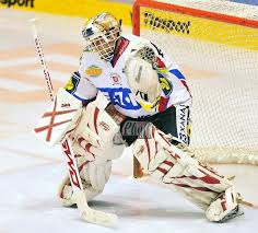 Hokej začal hrát v místním klubu tesla pardubice v jehož barvách také. Hc Dynamo Pardubice Trinec Sem Prijede V Daleko Lepsi Forme Varuje Dominik Hasek