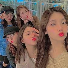Pin By Danae Boom On Itzy Indie Kids Indie Kpop Girls