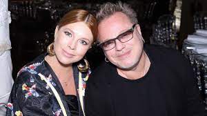 Это безумно красиво, елочка нарядная. Presnyakov I Podolskaya Stali Roditelyami Vo Vtoroj Raz Muzyka Kultura Lenta Ru