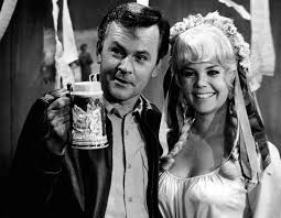 Deborah crane was born on 09/11/1952 and is 68 years old. Bob Crane Wikipedia