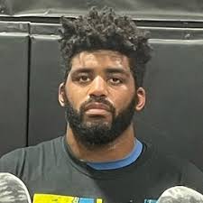 Ardis Smith vs. Travis Cimmino, Dead Serious 61