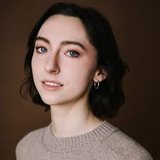 Kate Lin's Instagram, Twitter & Facebook