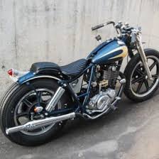 sr400 bobber flakes クルーザー ホンダカフェレーサー カスタムバイク