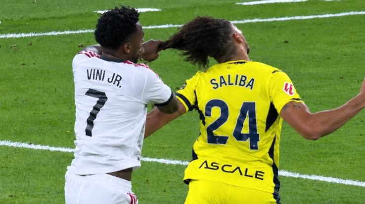 Los tirones de pelo más sonados de la historia del fútbol - AS.com