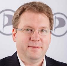 Piratenpartei stellt Weichen für die Kommunalwahl: Carsten Ries und Kim Orth  sind die Spitzenkandidaten