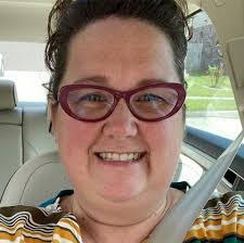 Darla Newcomb's Instagram, Twitter & Facebook