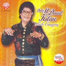 Datuk muhammad daud bin kilau atau lebih dikenali sebagai datuk m daud kilau merupakan seorang penyanyi malaysia, singapura. Dato M Daud Kilau Seruan Kasih Lyrics Musixmatch