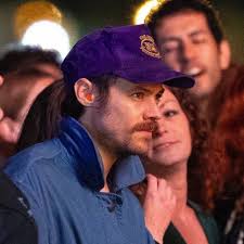 harry styles in his 30s >>>