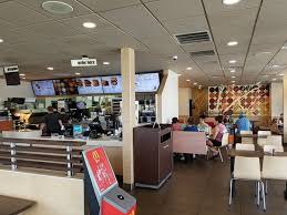 It offers a nice benefits package as well as flexible hours, which makes it a great fit for the right candidate. Mcdonald S Clinton Restaurant Reviews Photos Phone Number Tripadvisor