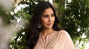 This festive season, take cues from Katrina Kaif to flaunt your ethnic  style | Fashion News - The Indian Express