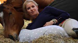 German dressage rider sébastien buemi: Das Baby Kommt Babyerstausstattung Meine Liste Ist Lang Youtube