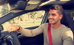 Andrew silva was born on 6th november 1995 , in baguim do monte, portugal, to alvaro silva. Play That Game Andre Silva 1 Wattpad