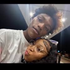 Where to find a gold and green dress for Senior Prom?