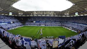 Als offizieller gründungstag wird vom hamburger sv der 29. Hamburger Sv Im Volksparkstadion Kuhne Beschenkt Nostalgiker Sport Sz De