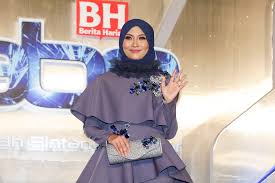 27 july 2017 / patrick anohada menanti di aidilfitri wany hasrita wani syaz muna shahirah w. Wany Hasrita Tajul Belum Mampu Beri Saingan Kata Nana Video Berita Projekmm