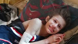 Schnell und sicher online buchen. Foligno Brothers Generous Gestures Brighten A Sick Boy S Day Article Bardown