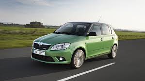 Škoda fabia 4x4 tdi 12.4 sec vs vw lupo 4x4 tdi nitro 10.2 sec. Skoda Fabia Rs Minisportler Mit 180 Ps Der Sport Fabia Kostet Ab 21 890 Euro Auto Motor Und Sport