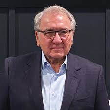 Graduate Health Sciences Alumnus Strives to Help Students Decades After  Graduating