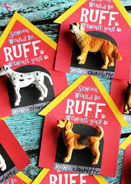 Valentine's day cards with dogs. Doghouse Valentine Cards With Free Printables